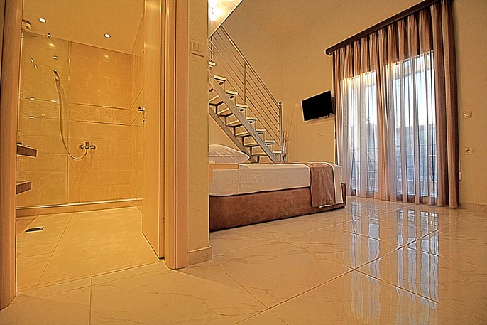 Two Level Apartments Α3