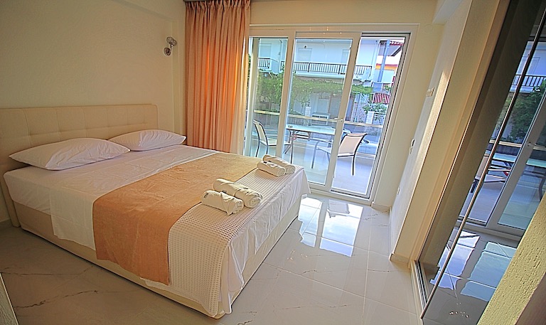 Two Level Apartments  B3 | photo1 